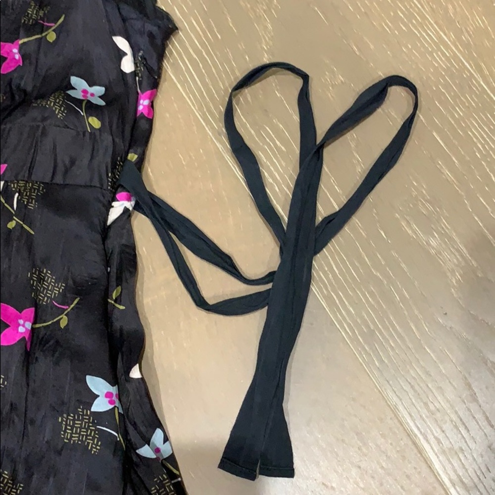 Free People Silk Floral Plunge V-Neck Dress Size 6 - Picture 5 of 5